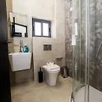 Cozy - By Hostmt Appartamento *