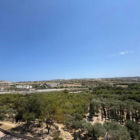 Cozy - By Hostmt * St Paul's Bay