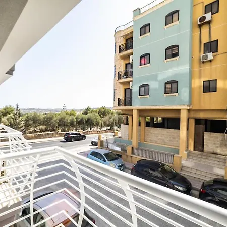 شقة Cozy - By Hostmt *